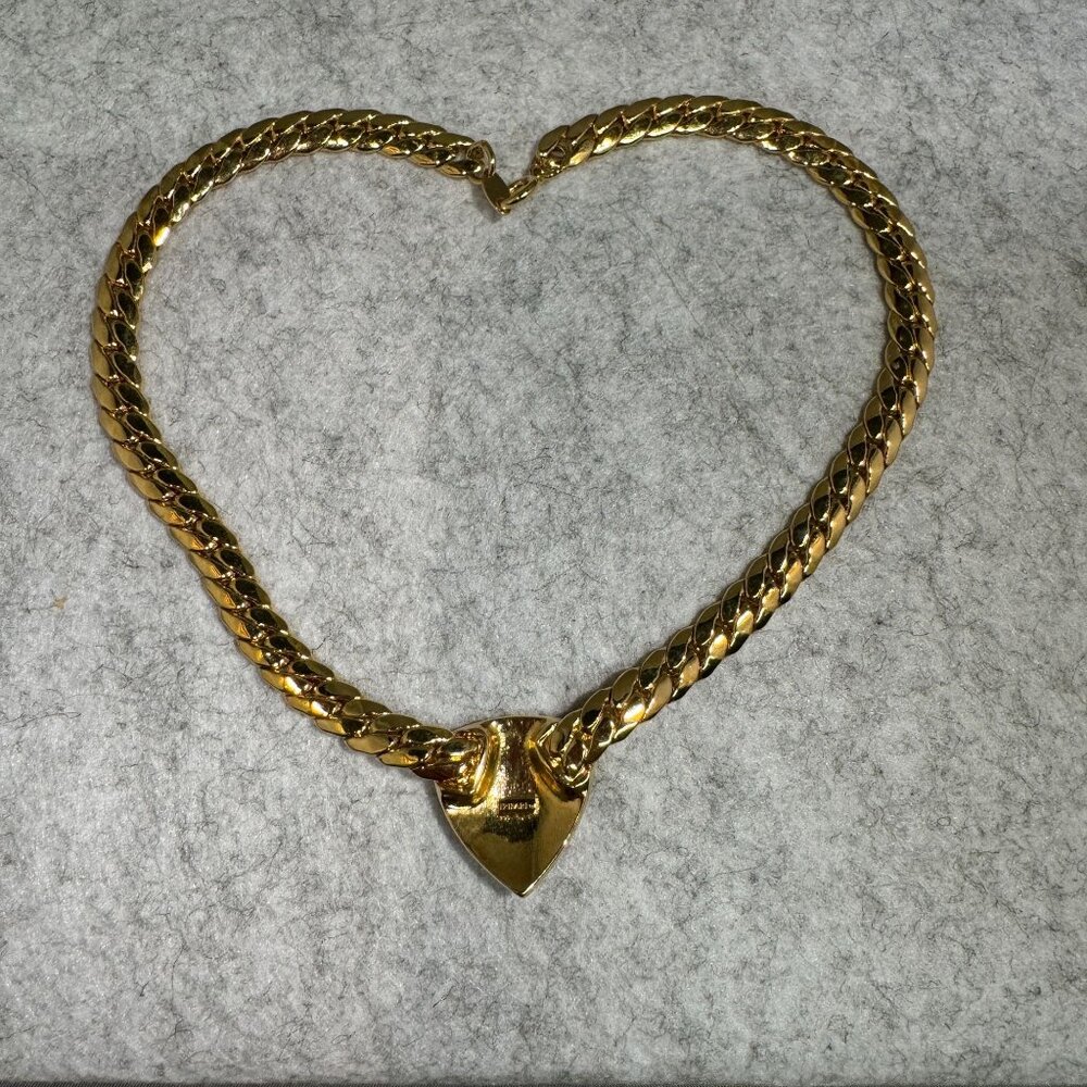 Vintage Trifari Gold Chain Necklace With Pink Triangle Pendant - Picture 8 of 8